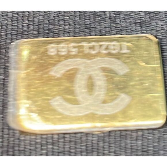 Chanel Round Vanity With Chain Quilted Caviar Small Black - Picture 7 of 7